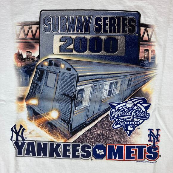 Vintage 2000 NY Yankees vs NY Mets Subway Series Baseball T-shirt - Picture 7 of 8